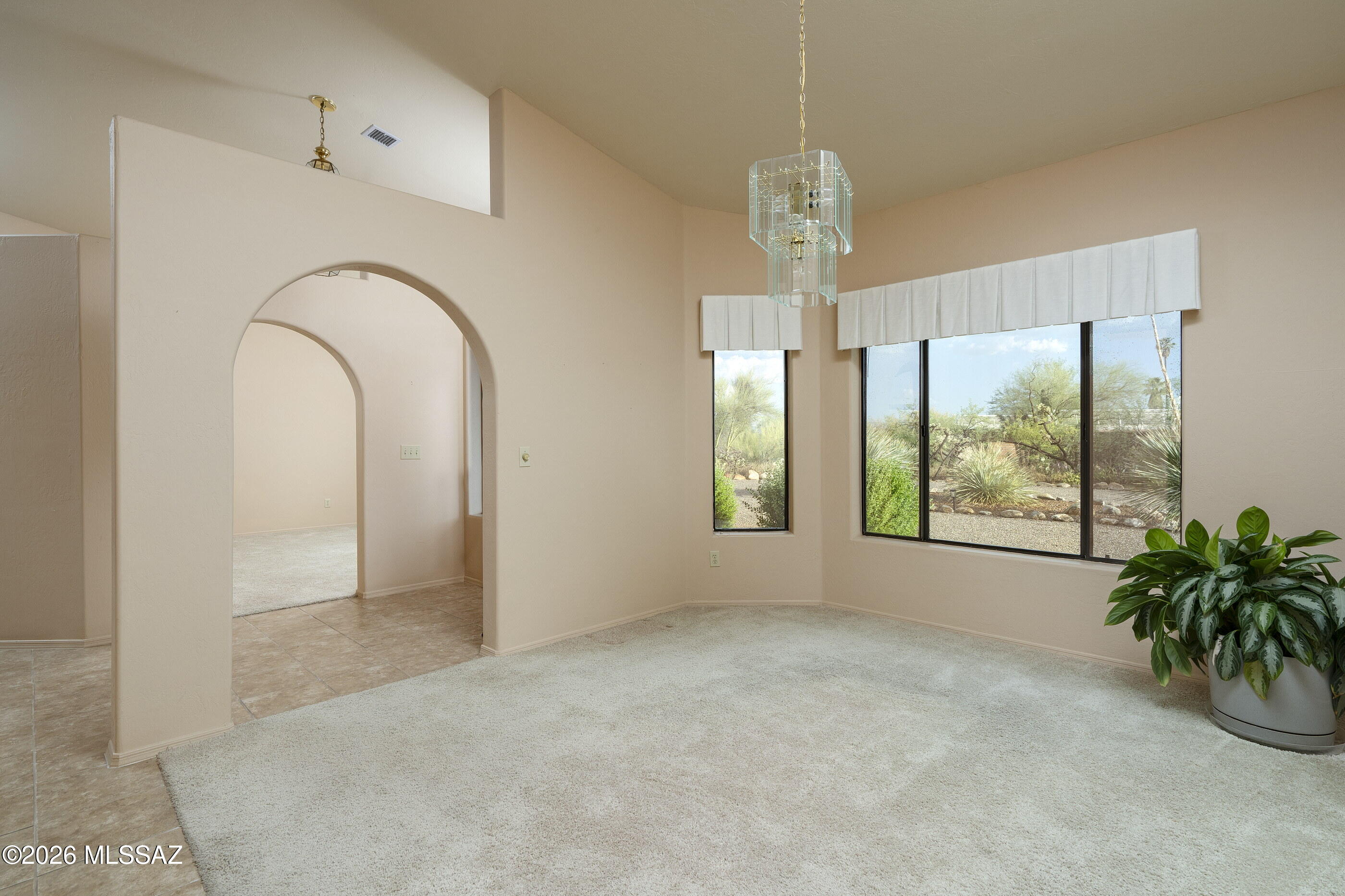 4310 N Camino Arco