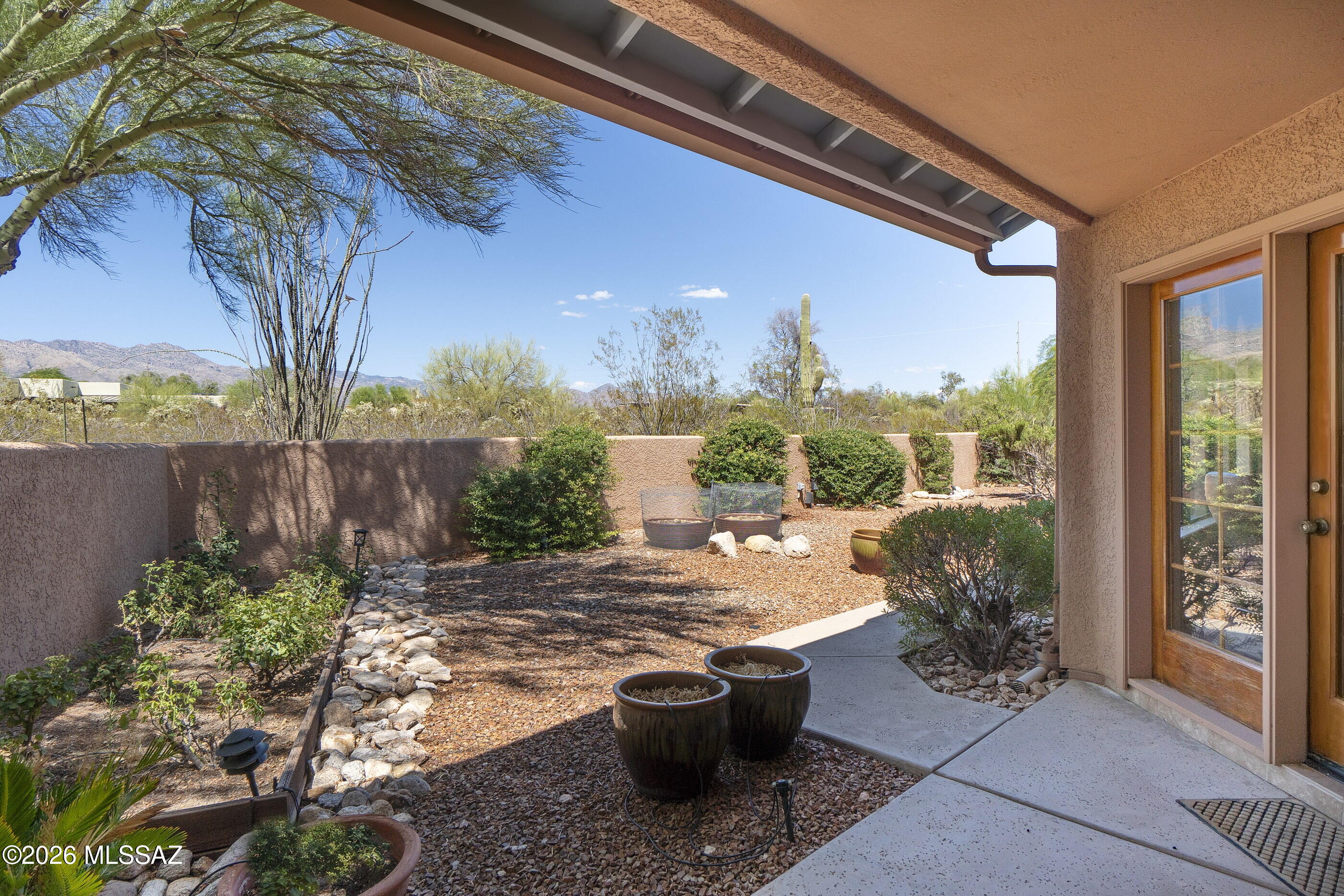 4310 N Camino Arco