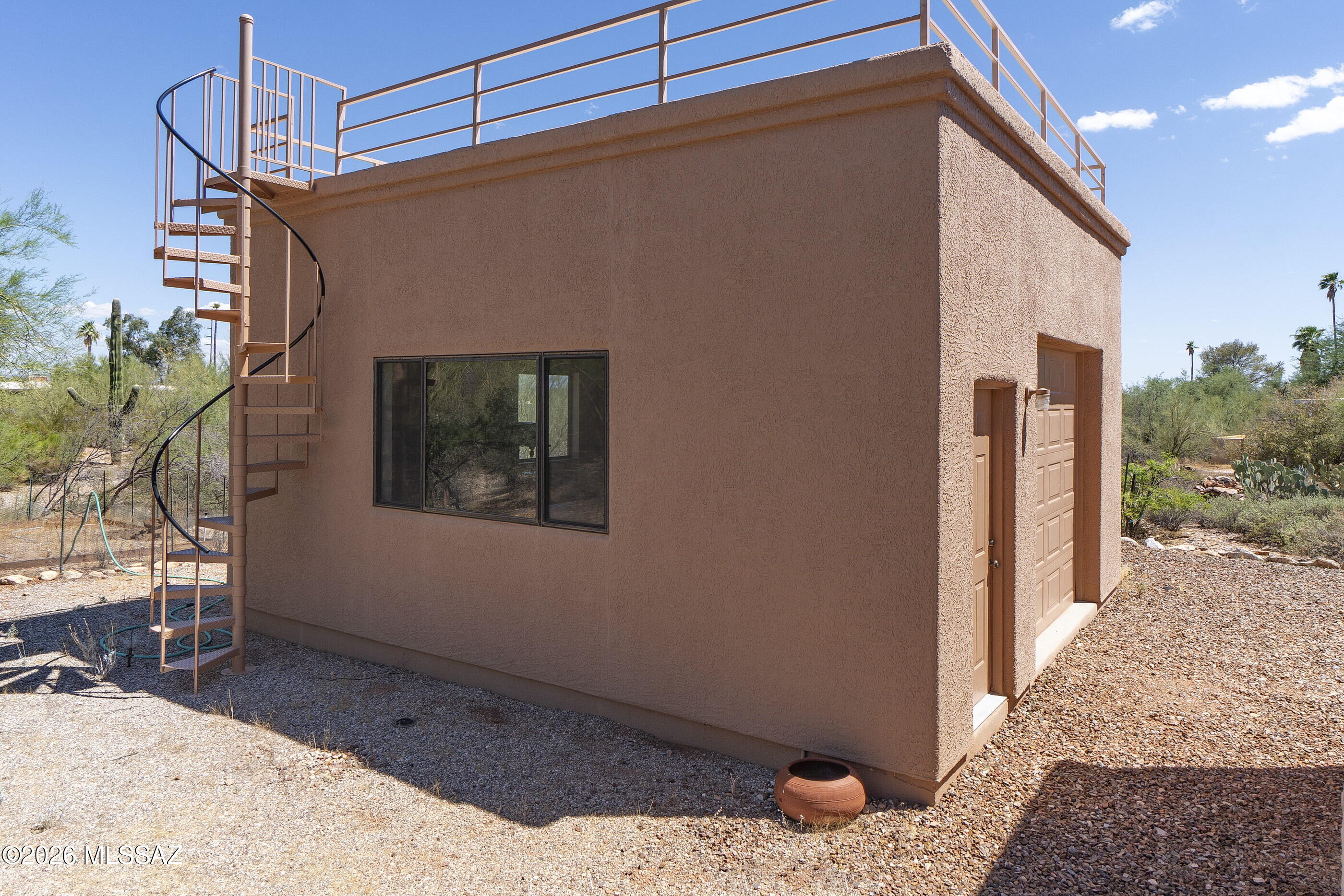 4310 N Camino Arco