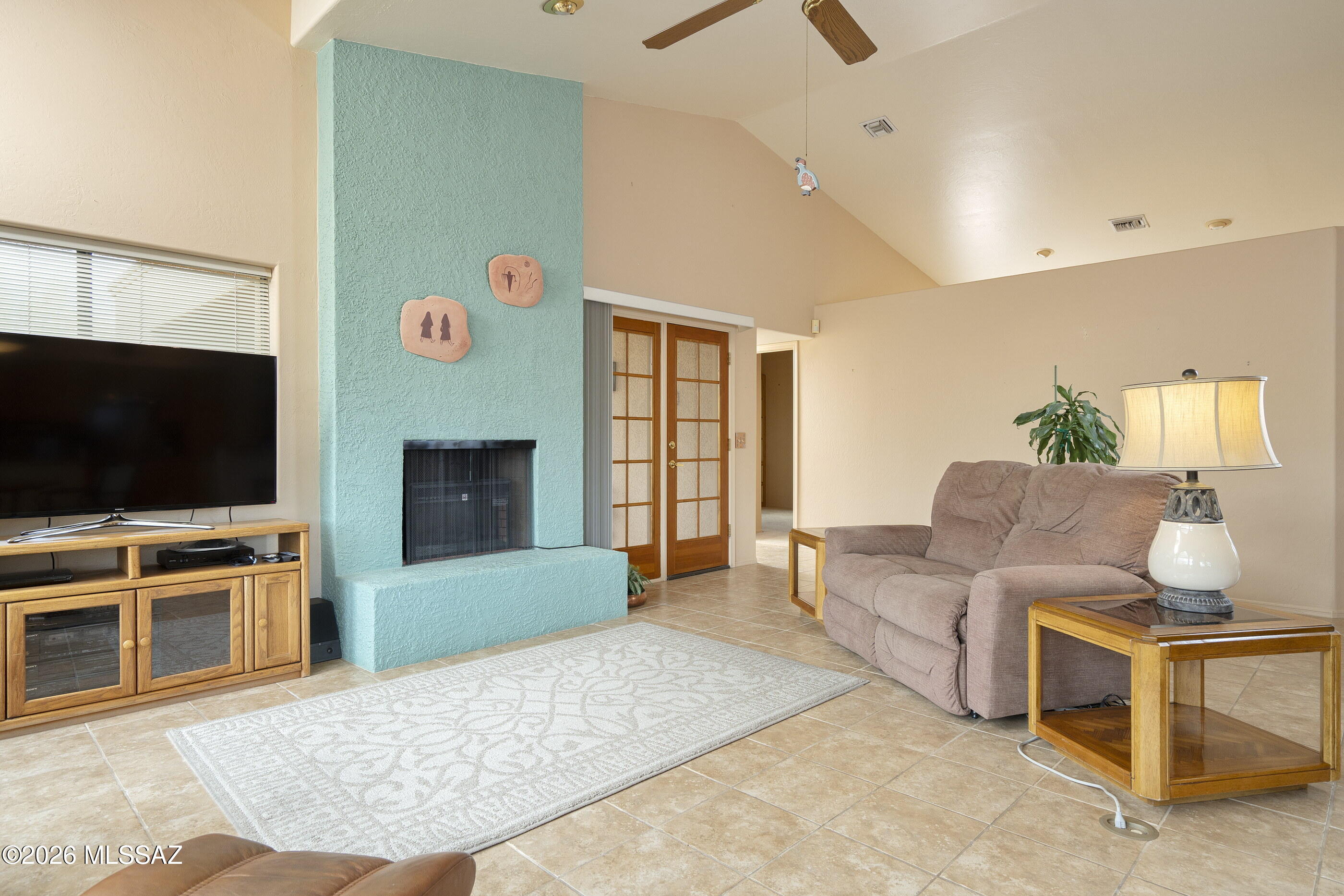 4310 N Camino Arco