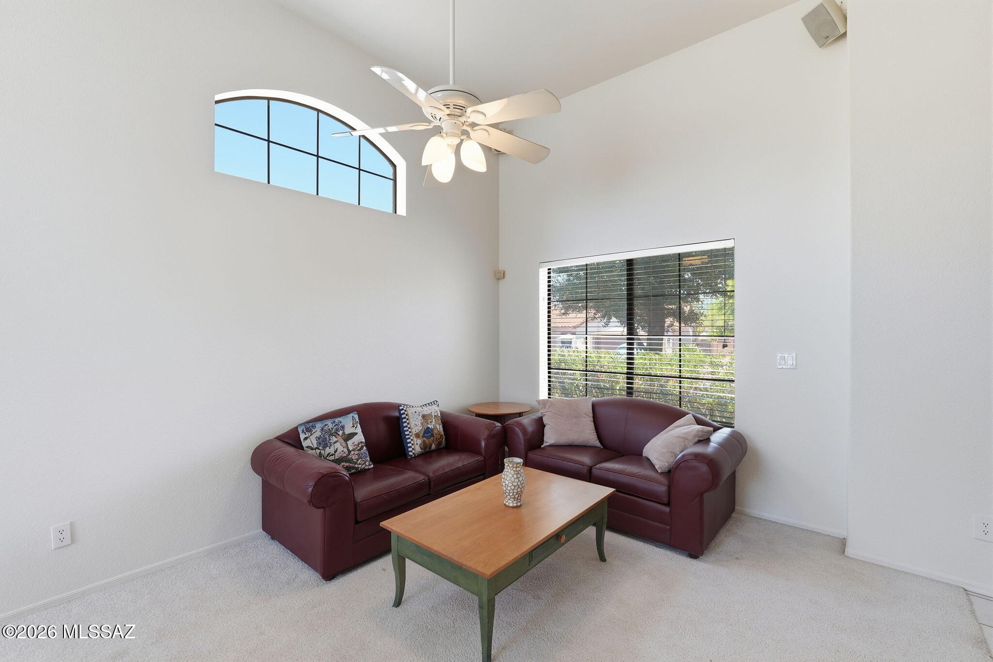 10060 N Pitchingwedge Lane