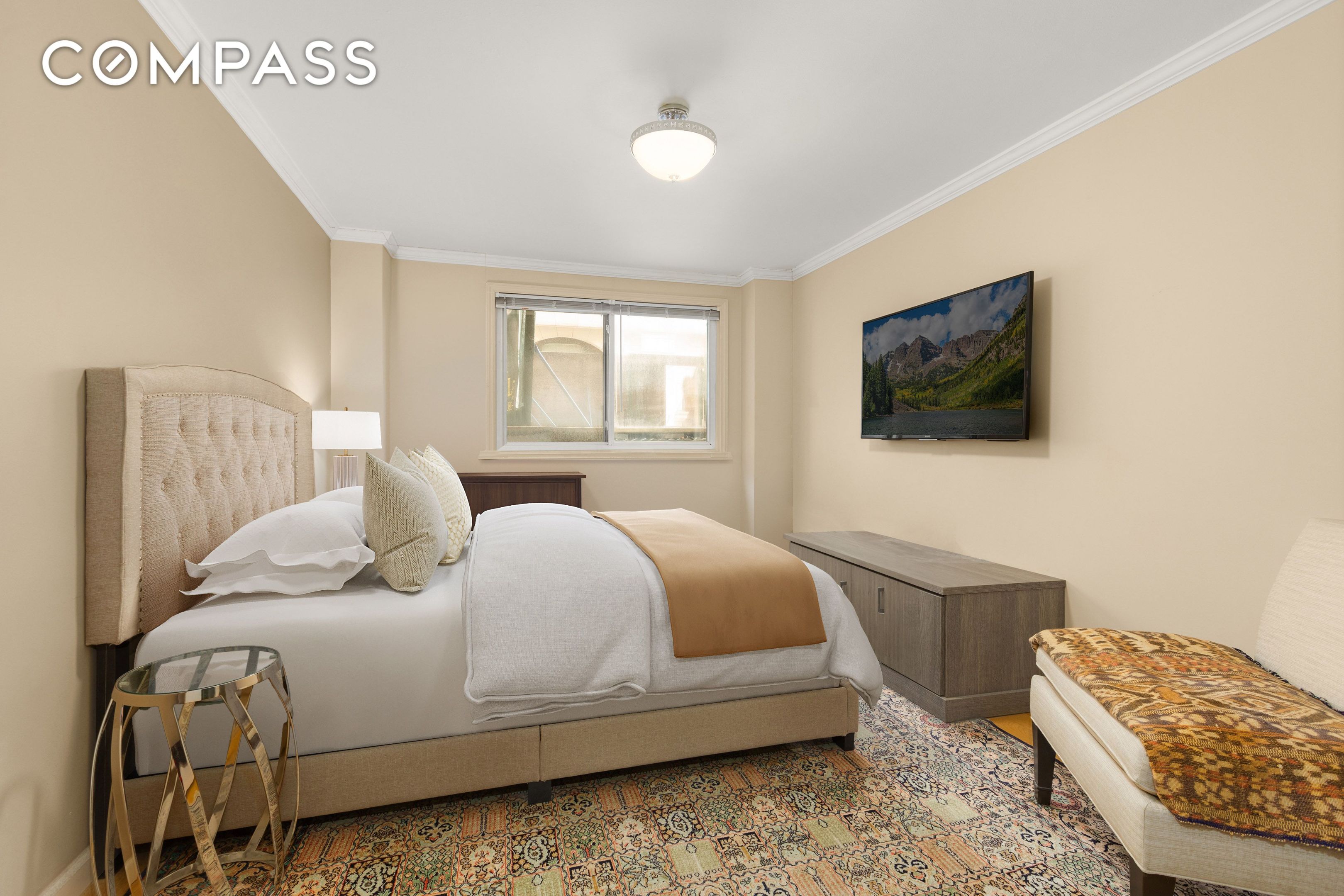 7 E 35th Street 2E