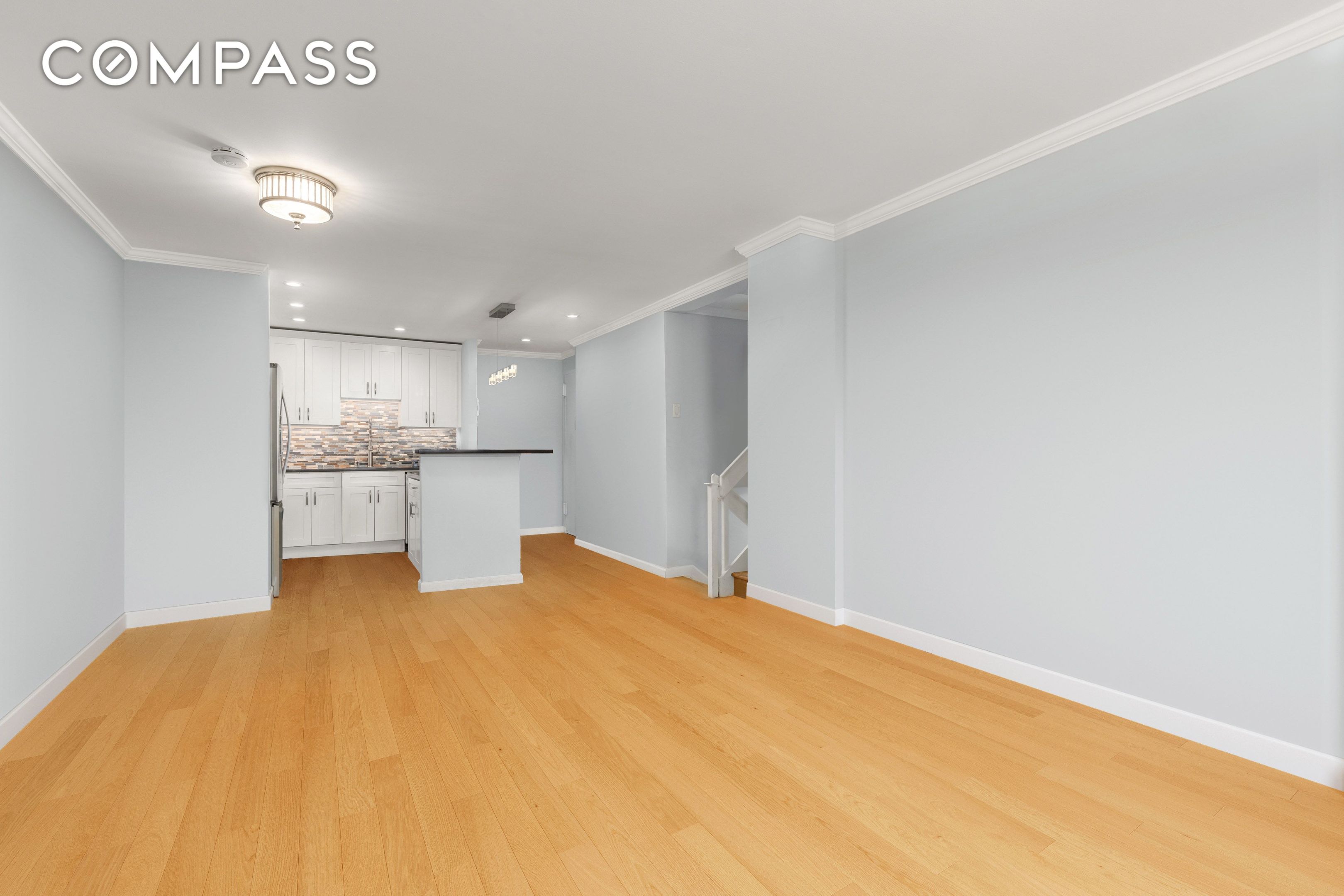 7 E 35th Street 2E
