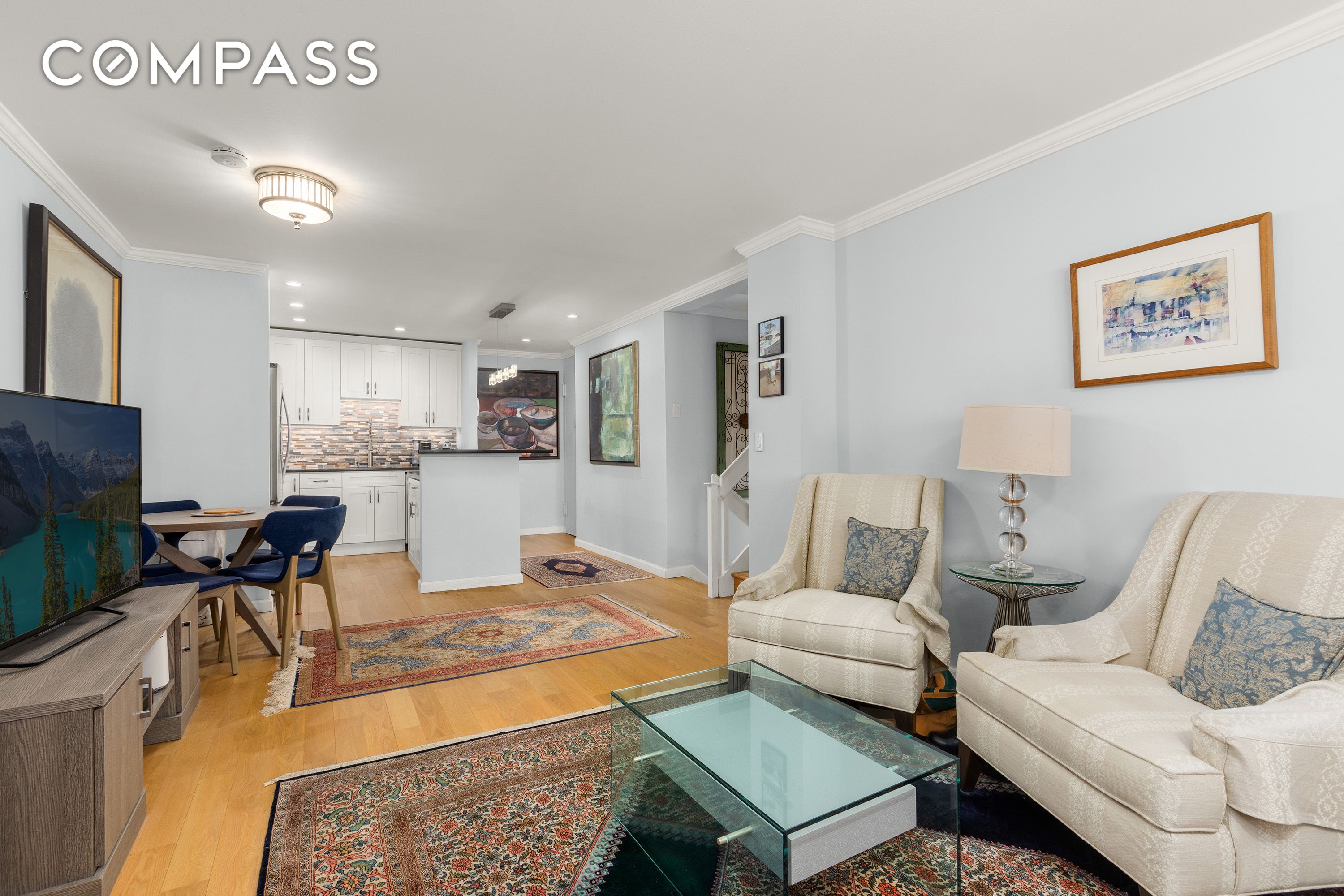 7 E 35th Street 2E