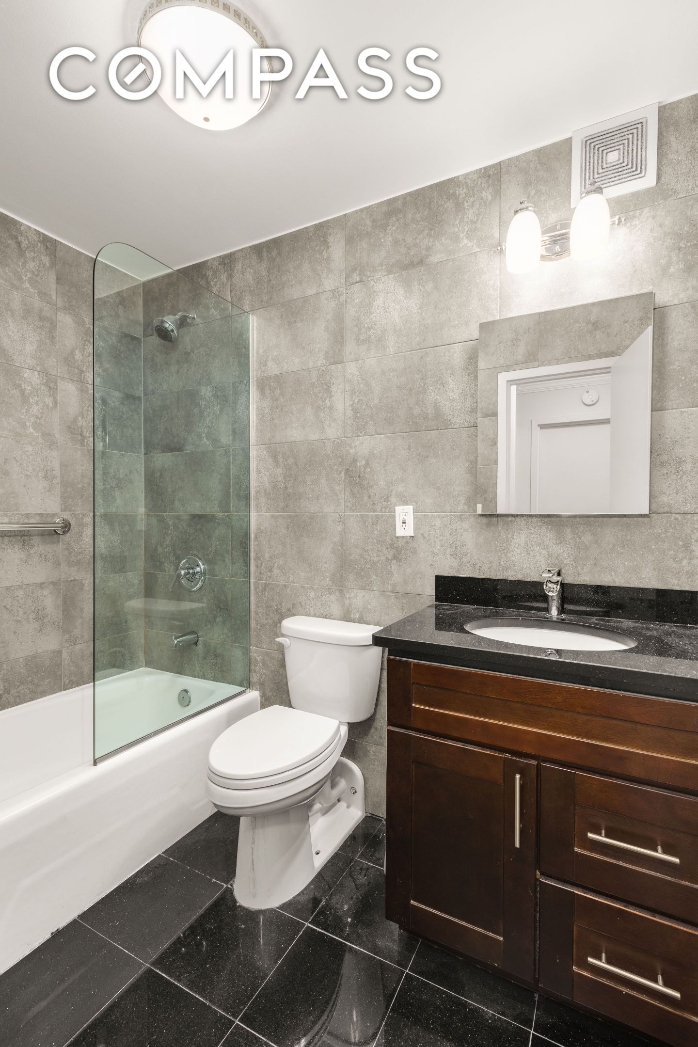 7 E 35th Street 2E