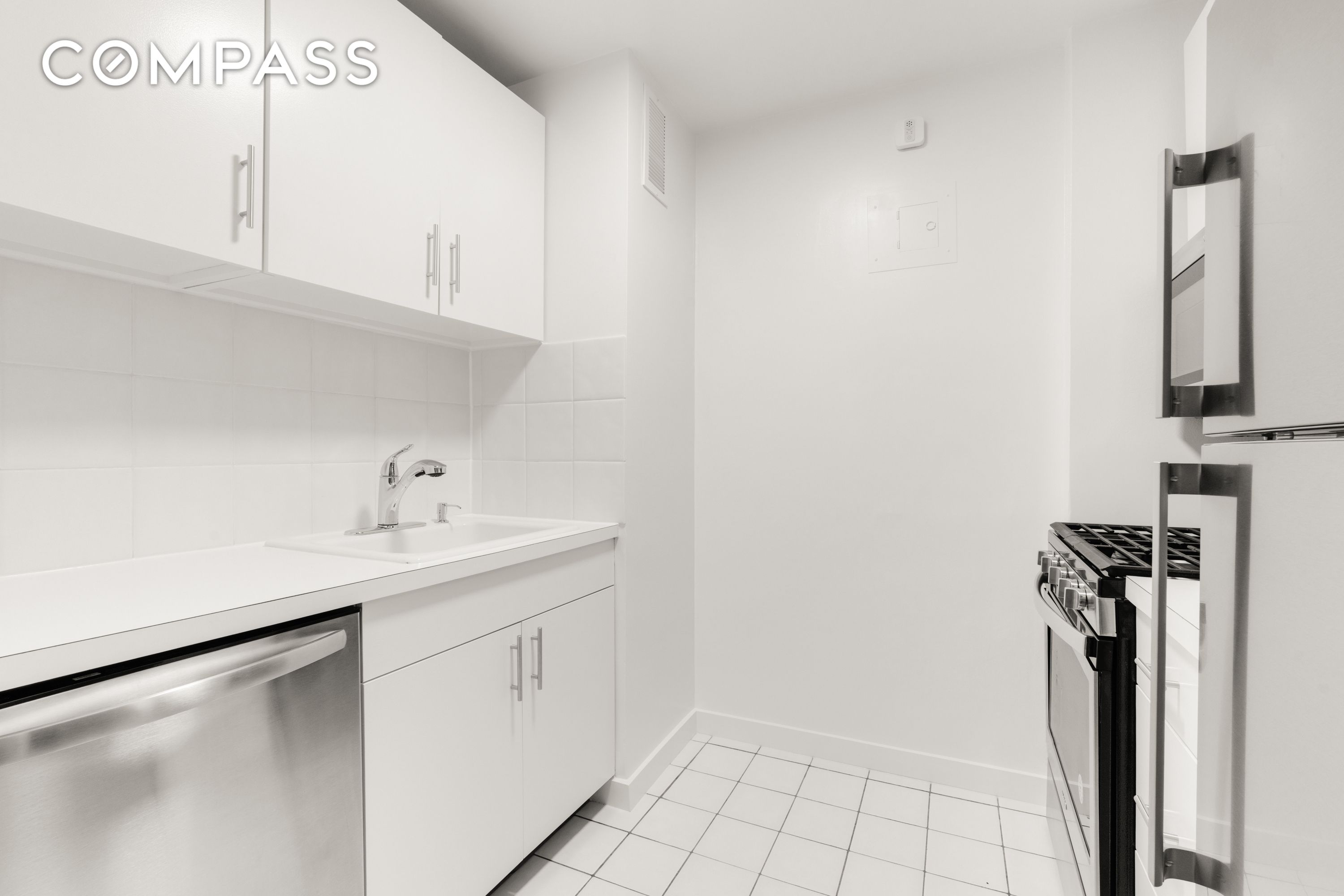 520 E 72nd Street 10H