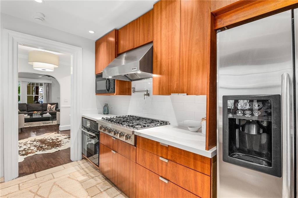 1064 Glenwood Avenue SE