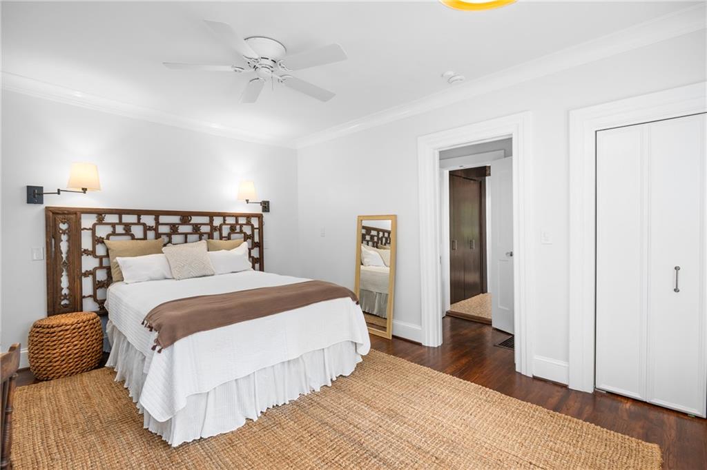 1064 Glenwood Avenue SE