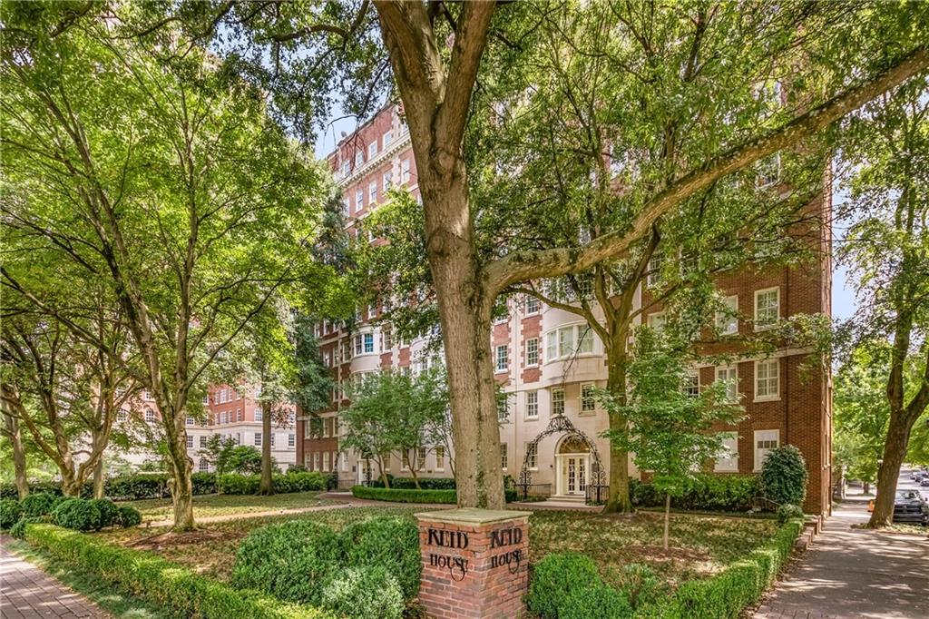 1325 Peachtree Street NE Unit 401