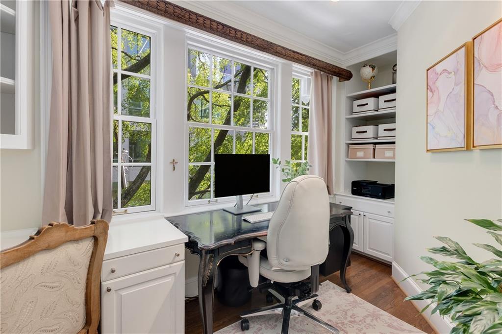 1325 Peachtree Street NE Unit 401