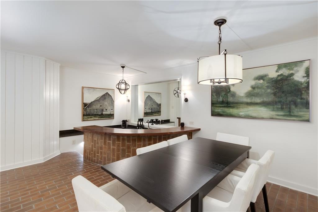 1325 Peachtree Street NE Unit 401