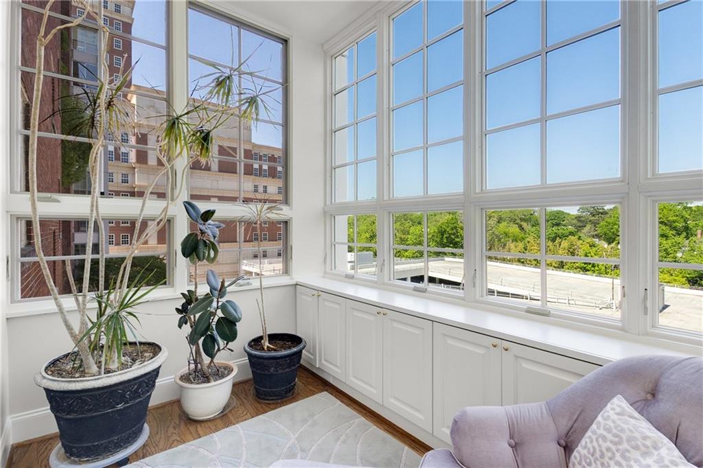 1325 Peachtree Street NE Unit 401