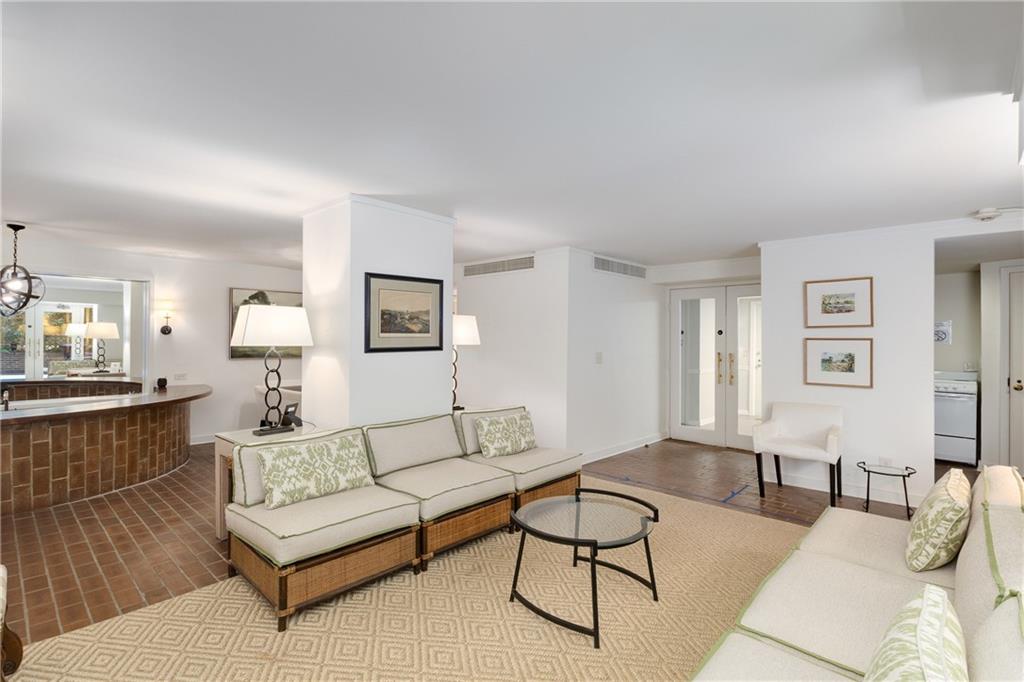 1325 Peachtree Street NE Unit 401