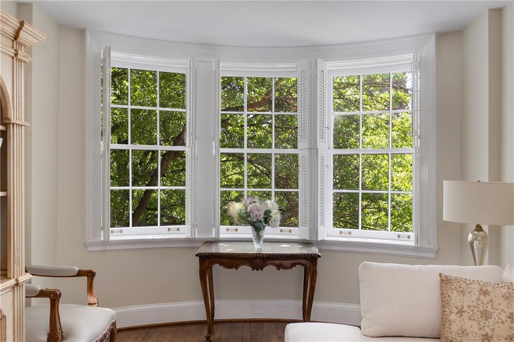 1325 Peachtree Street NE Unit 401