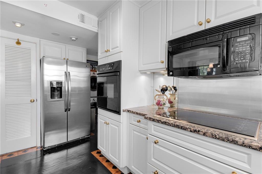 1325 Peachtree Street NE Unit 401