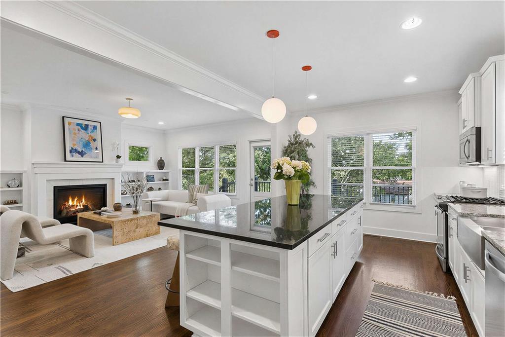 910 Stallings Avenue SE