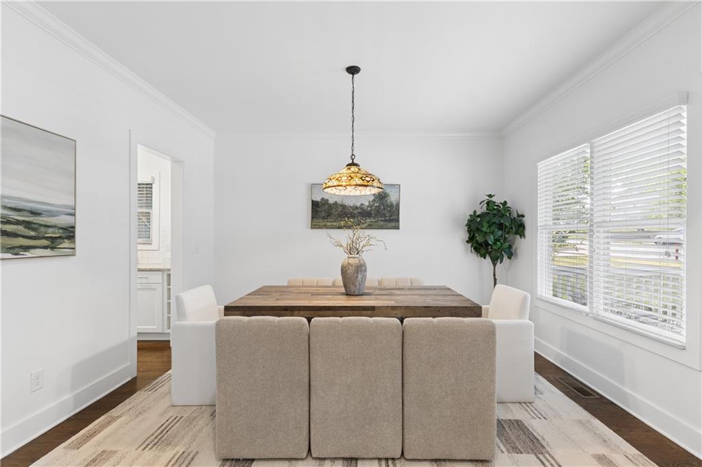 910 Stallings Avenue SE