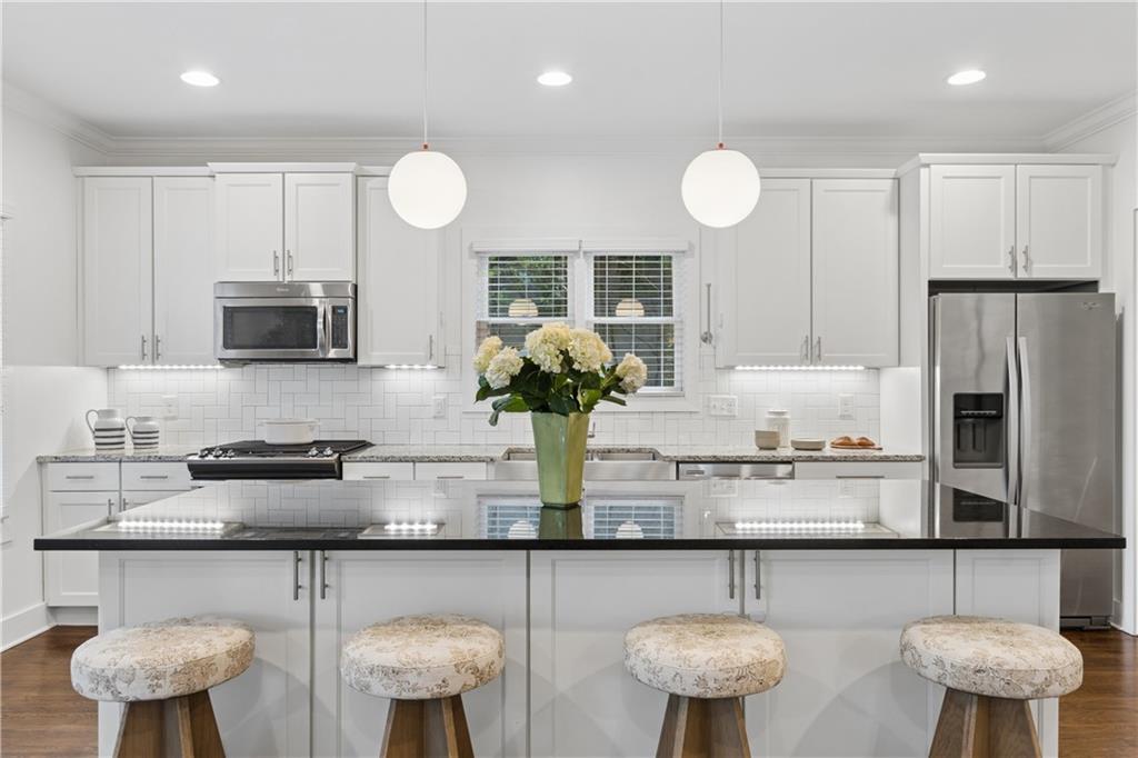 910 Stallings Avenue SE