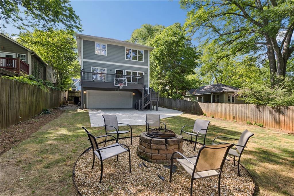 910 Stallings Avenue SE