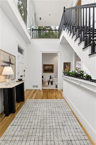 317 Beverly Road NE