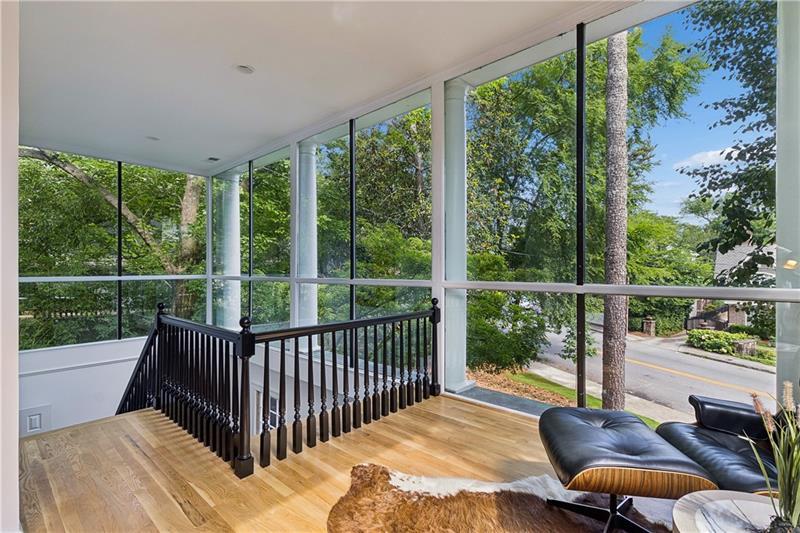 317 Beverly Road NE