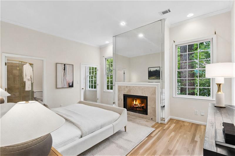 317 Beverly Road NE