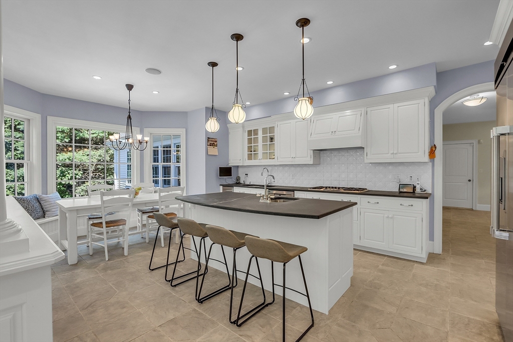 106 Carriage Way