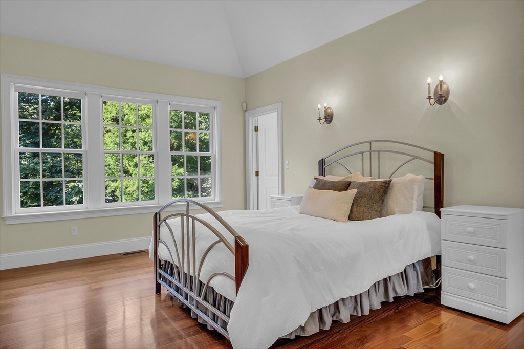106 Carriage Way