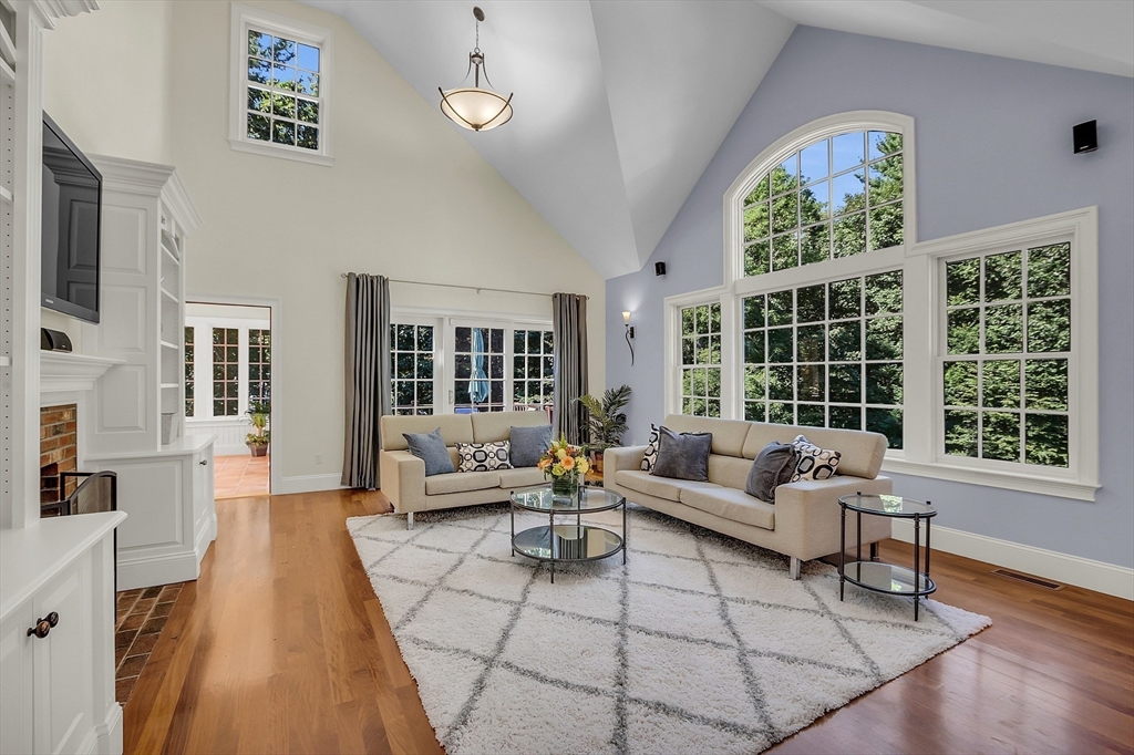 106 Carriage Way