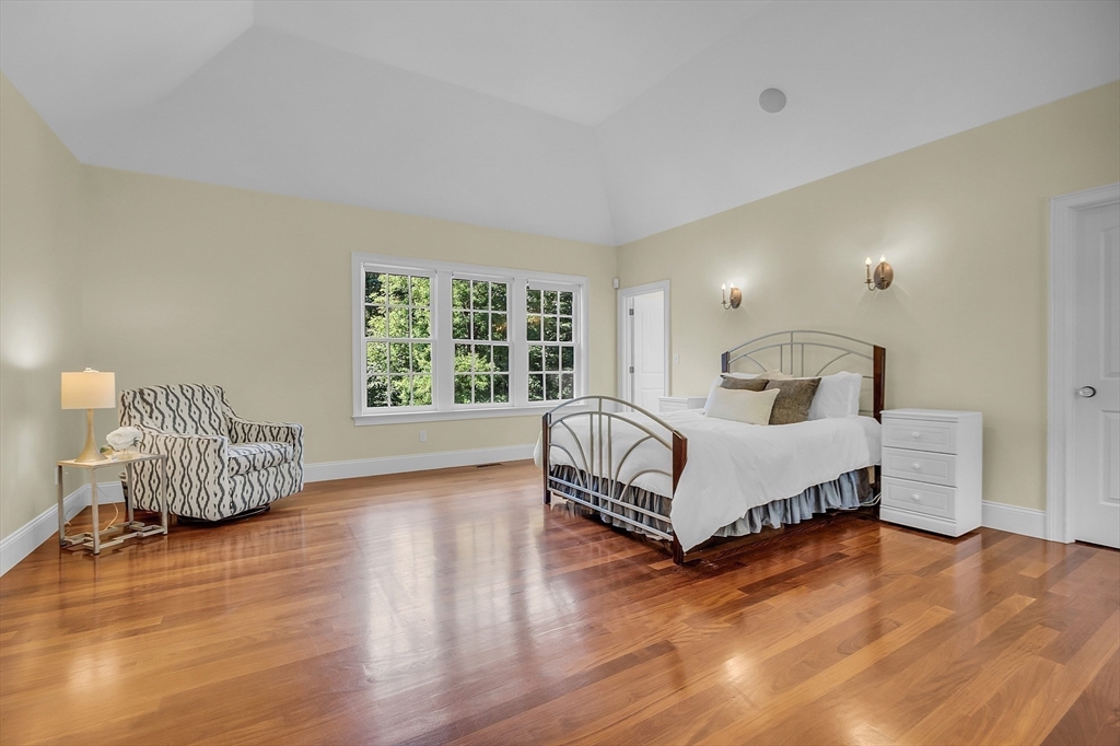 106 Carriage Way