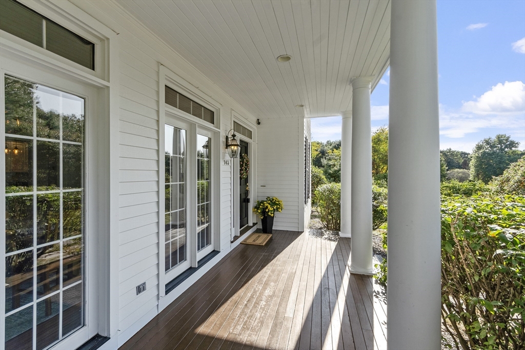 143 Nashaway Rd