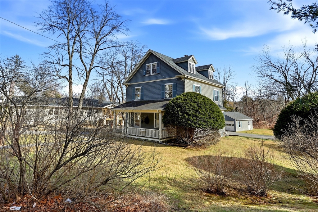 242 Lexington Rd