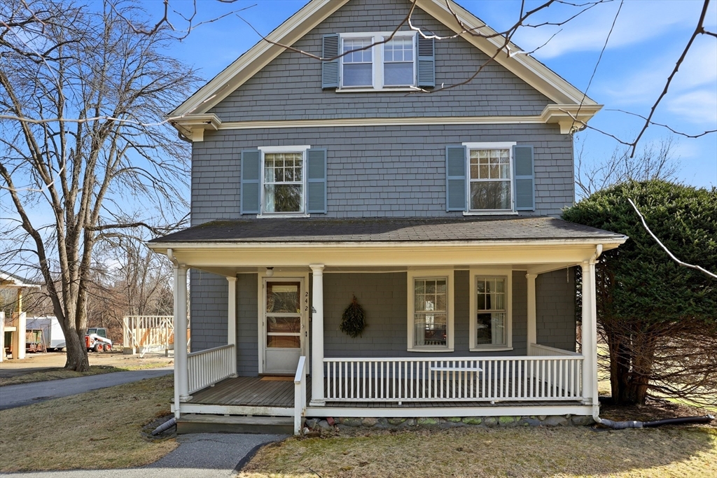 242 Lexington Rd