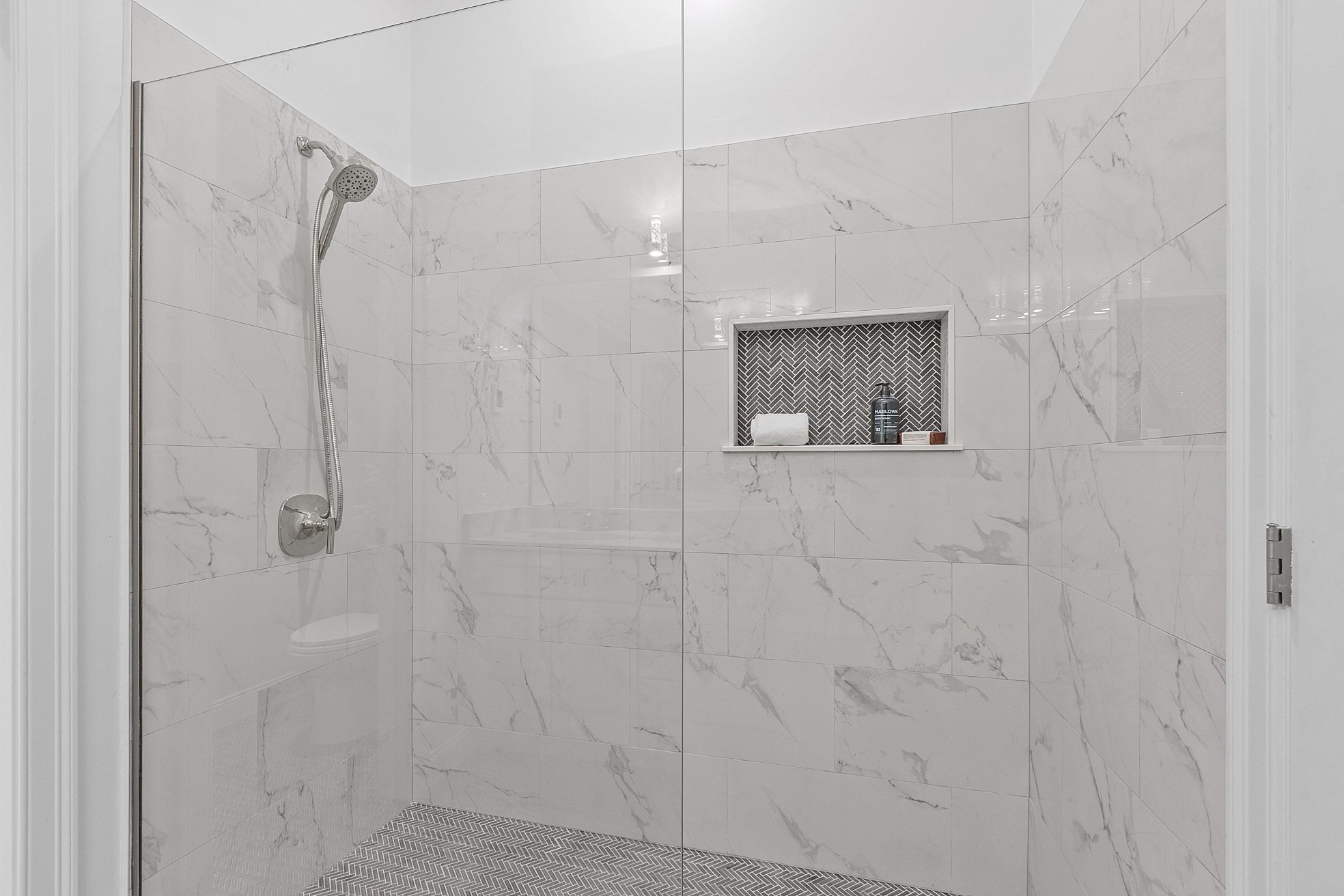 206 W Main St # 8