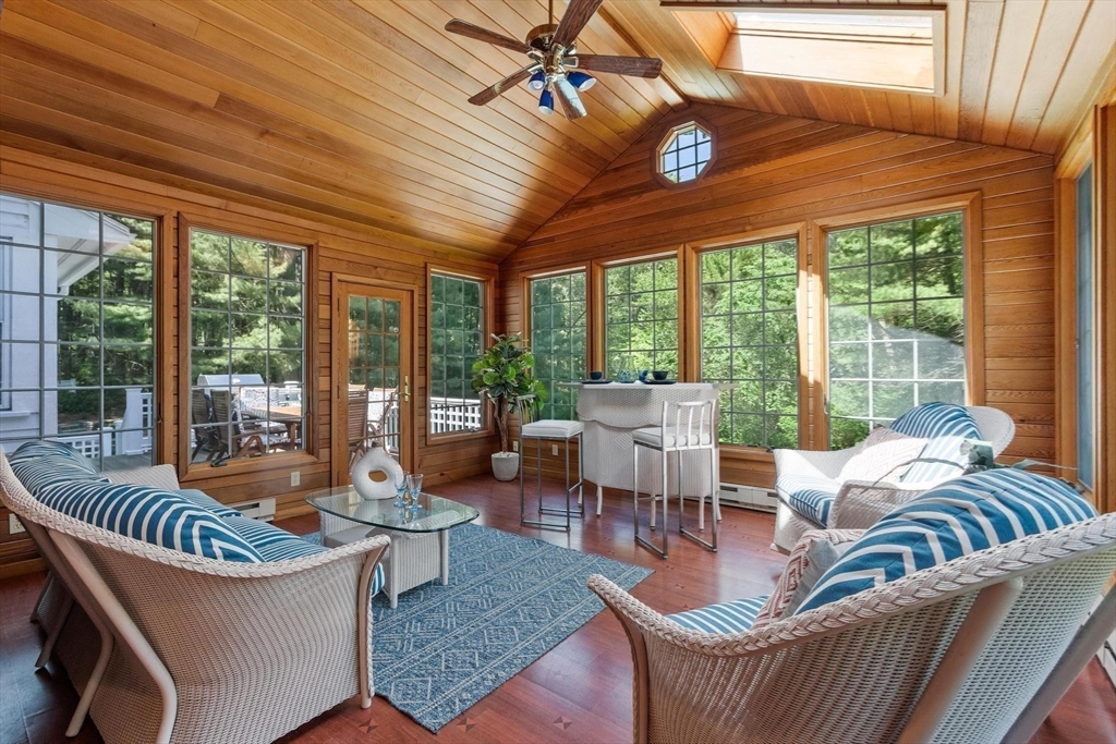 123 Oak Knoll Rd.