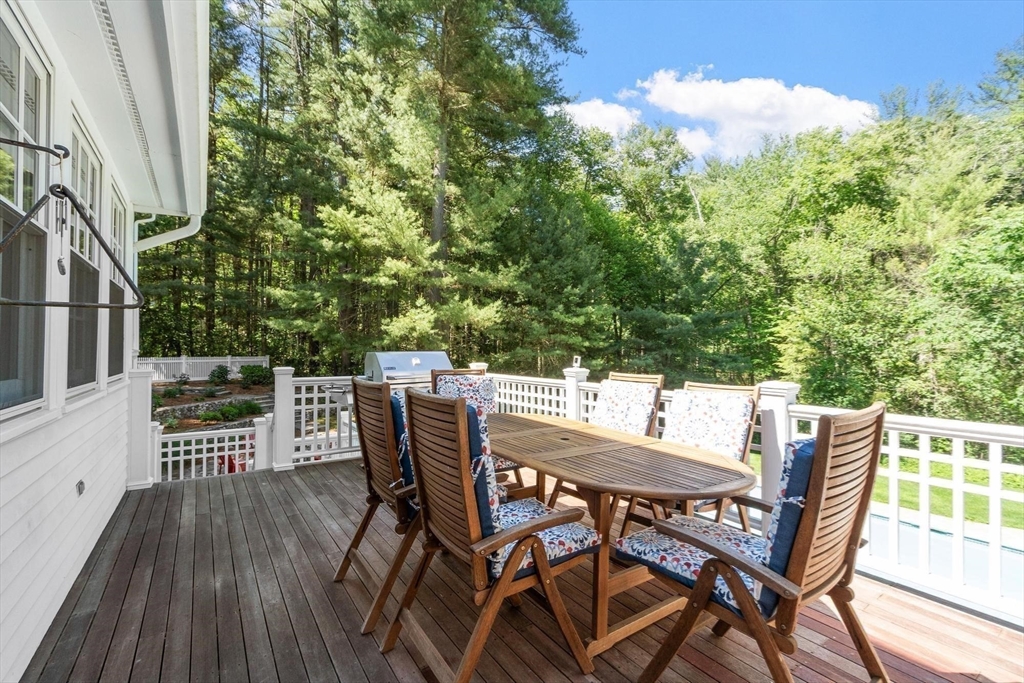 123 Oak Knoll Rd.
