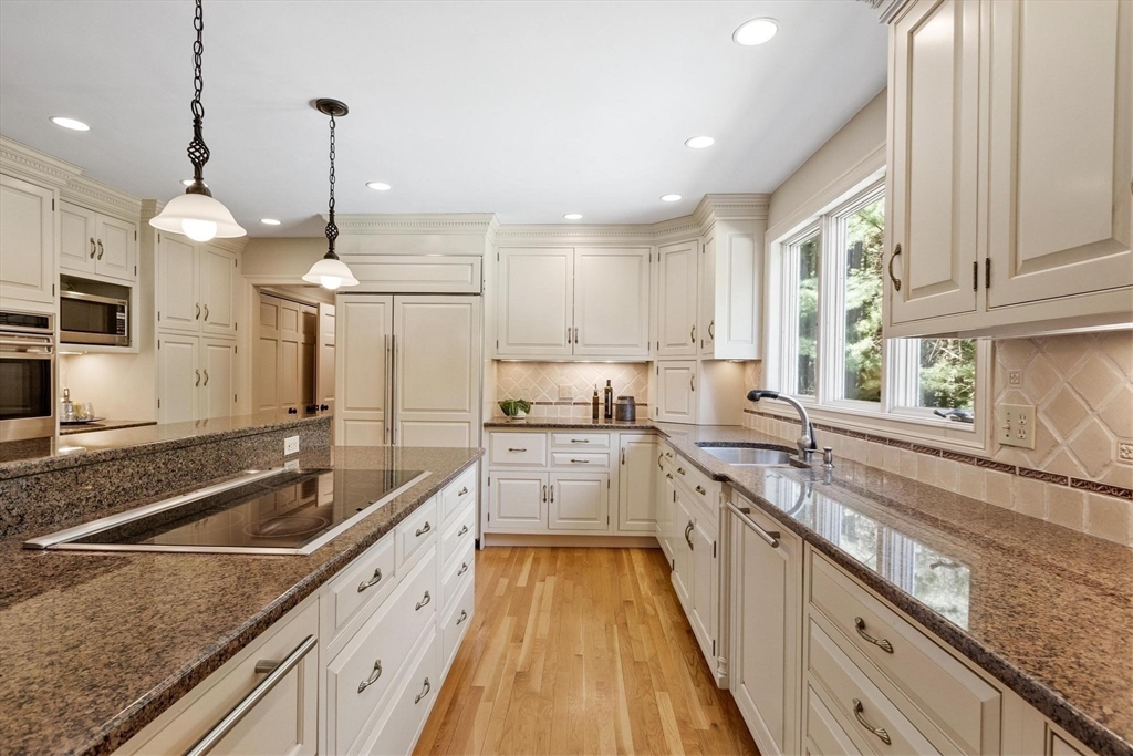 123 Oak Knoll Rd.