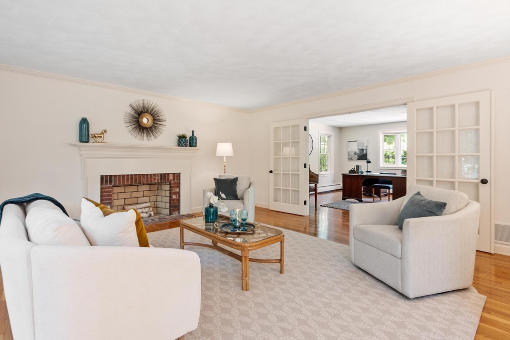 123 Oak Knoll Rd.