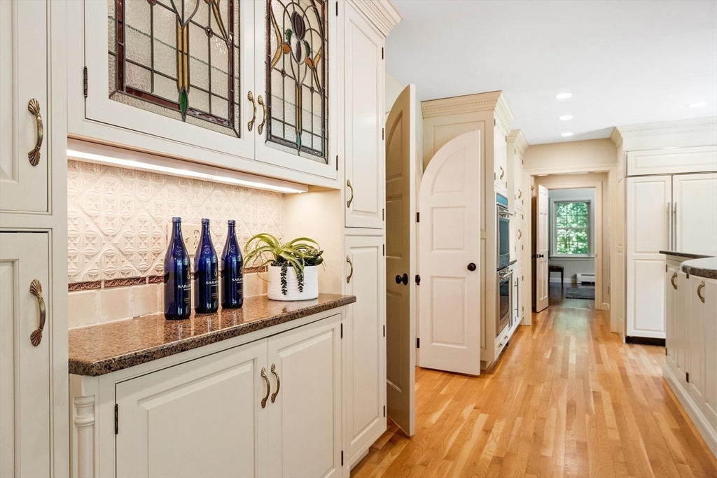 123 Oak Knoll Rd.