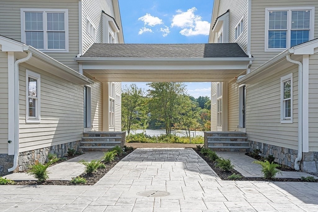 206 W Main St # 4