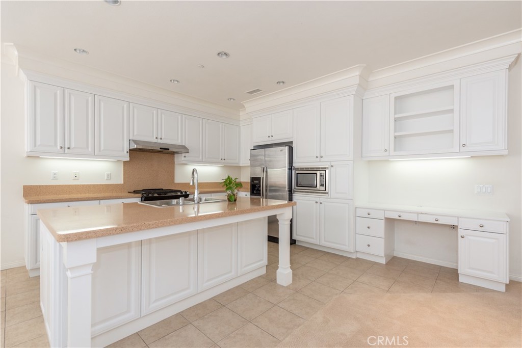 27 Peach Blossom Unit: 35