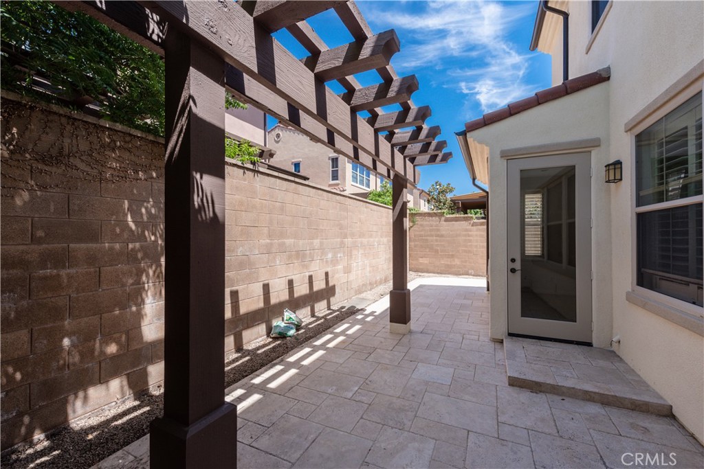 27 Peach Blossom Unit: 35