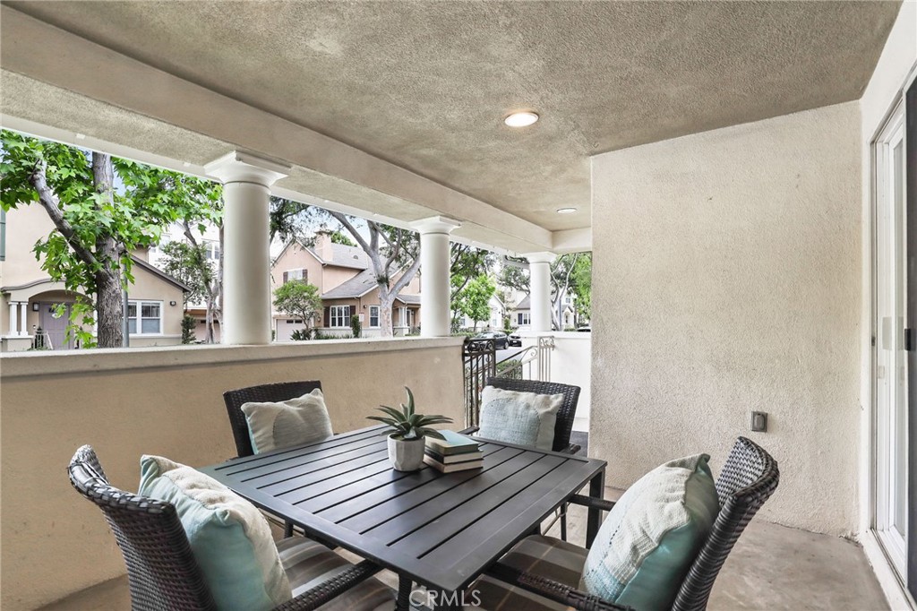 34 Spring Valley