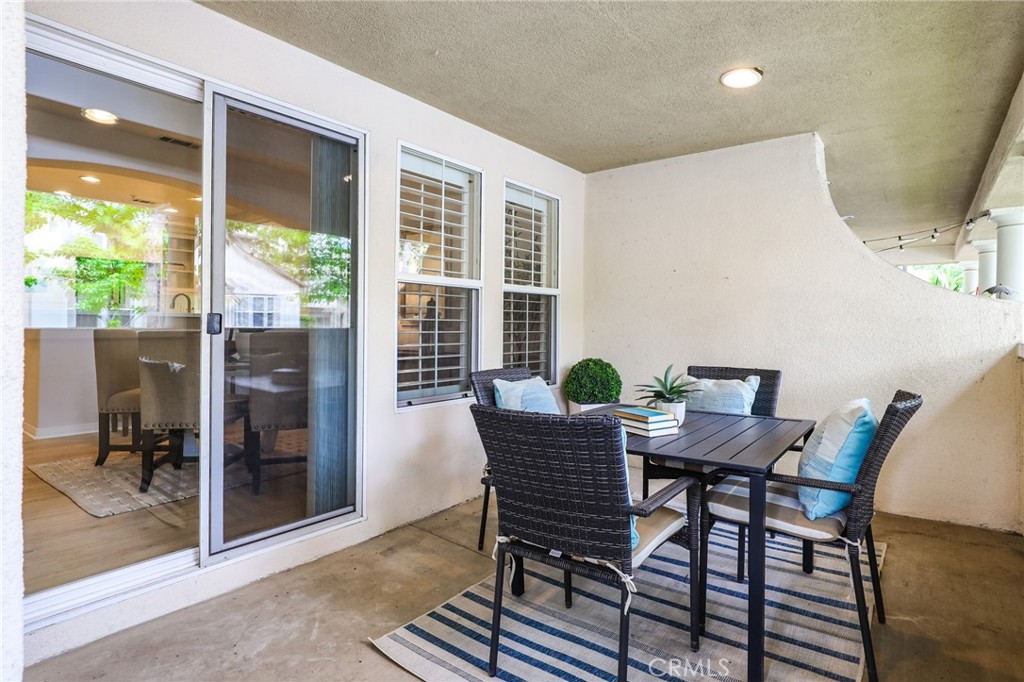 34 Spring Valley