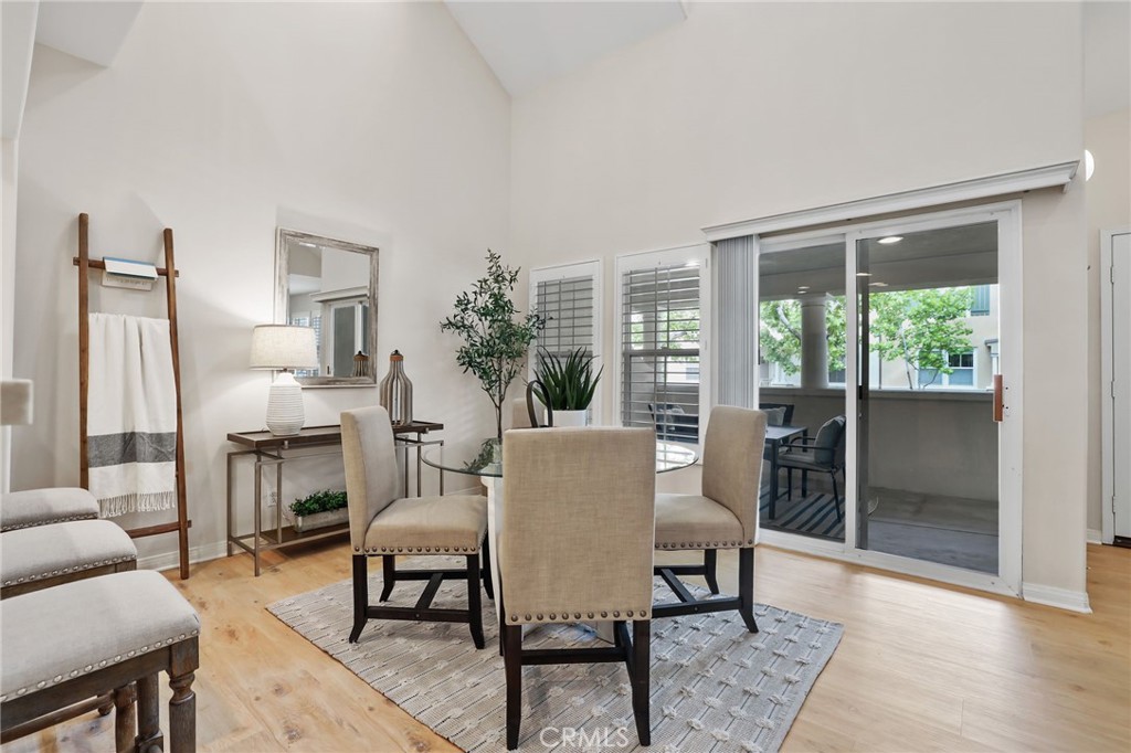 34 Spring Valley