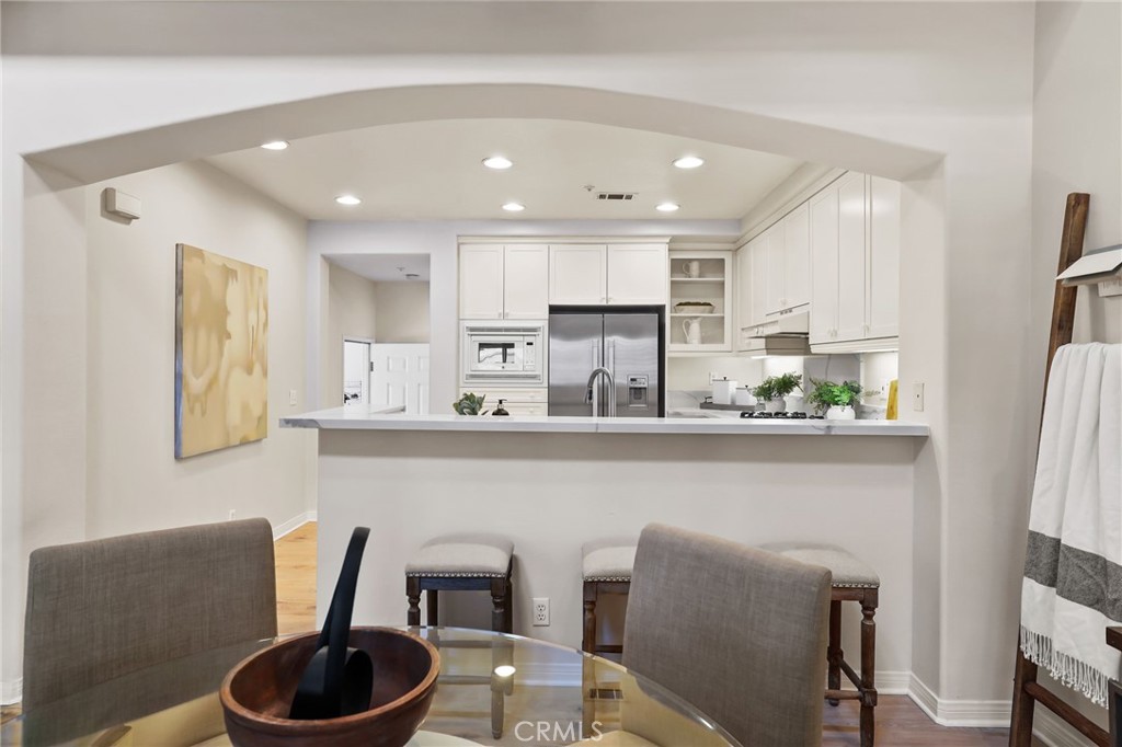 34 Spring Valley