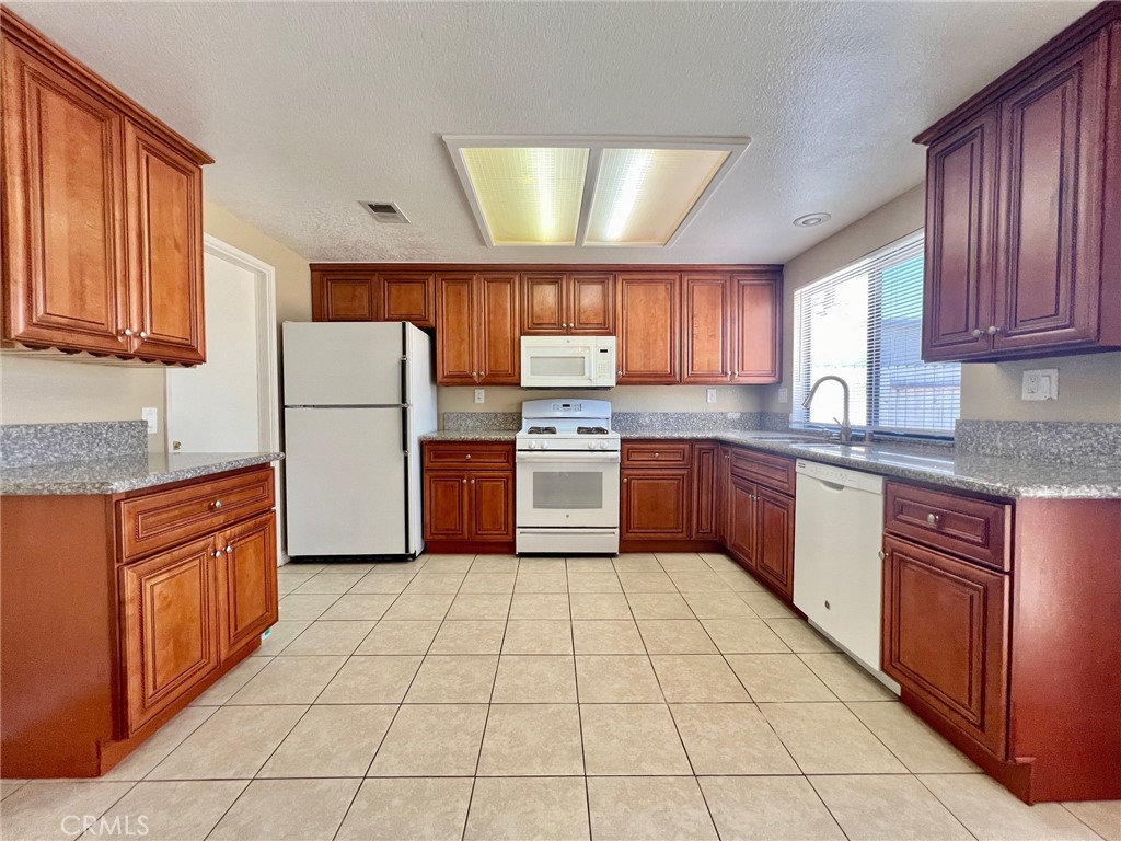 29793 Avenida De Cortez