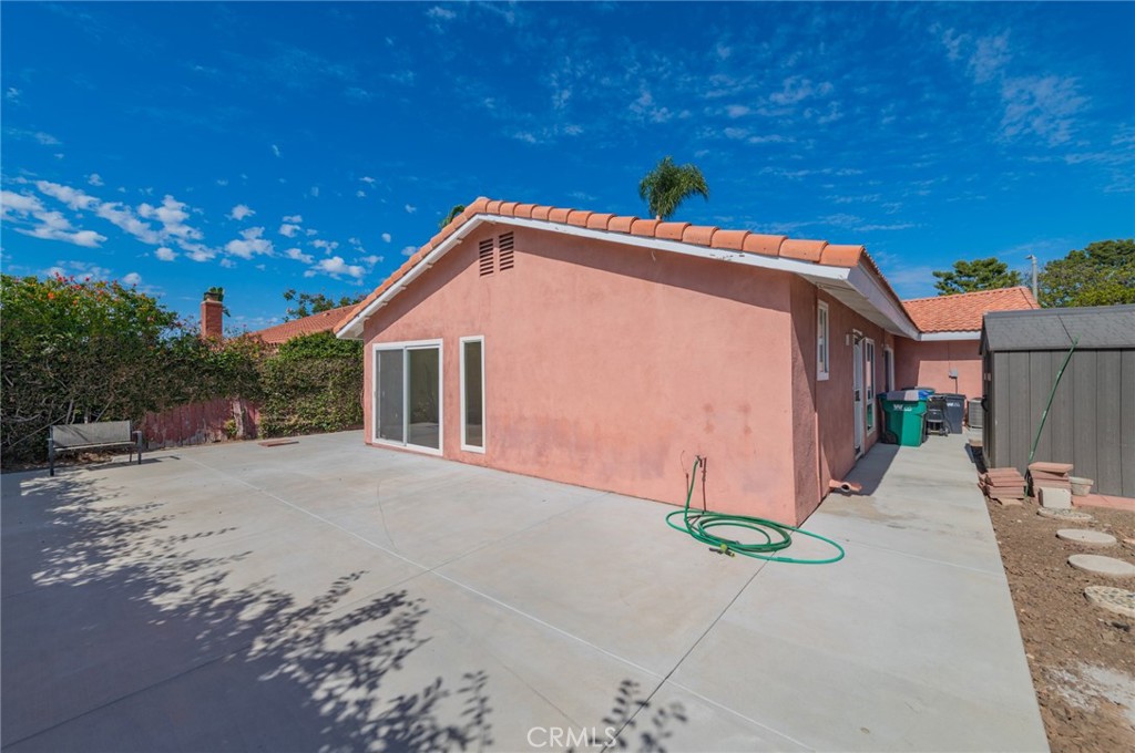 4922 Seaford Cir