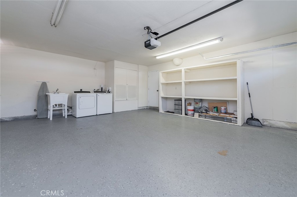 4922 Seaford Cir