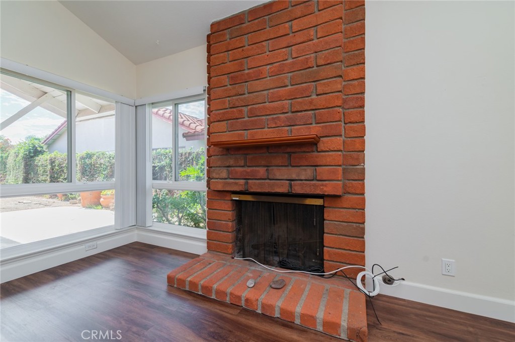 4922 Seaford Cir